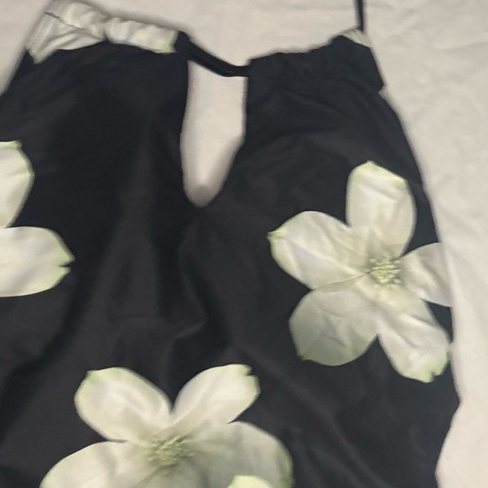 Floral Black and White swim top - Picture 3 of 11